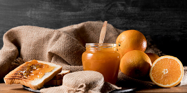 Bread and Oranges